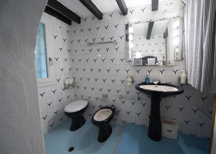 Parma, Antico Dietro Al Battistero Apartament